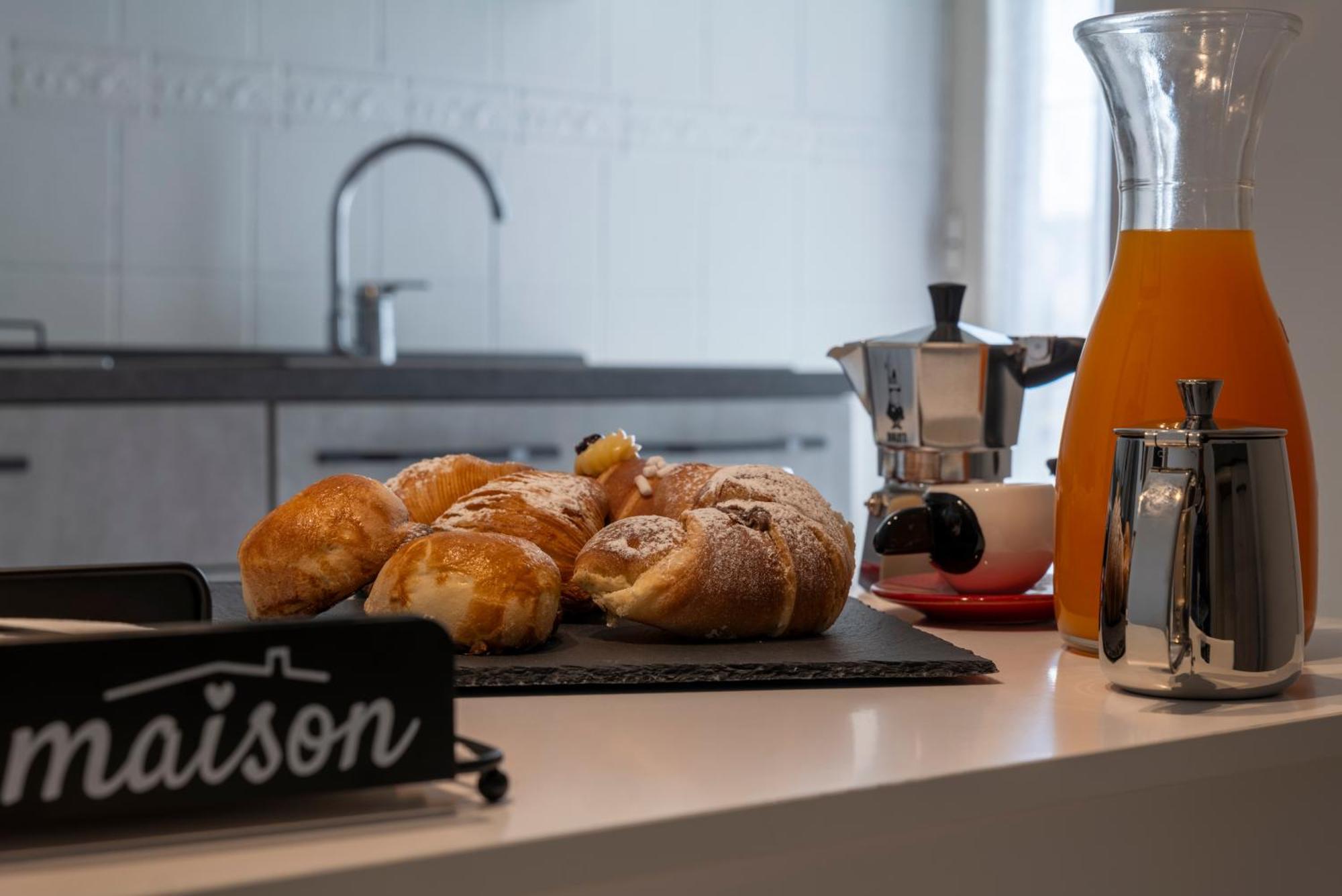 Apartament Saba'S House Neapol Zewnętrze zdjęcie